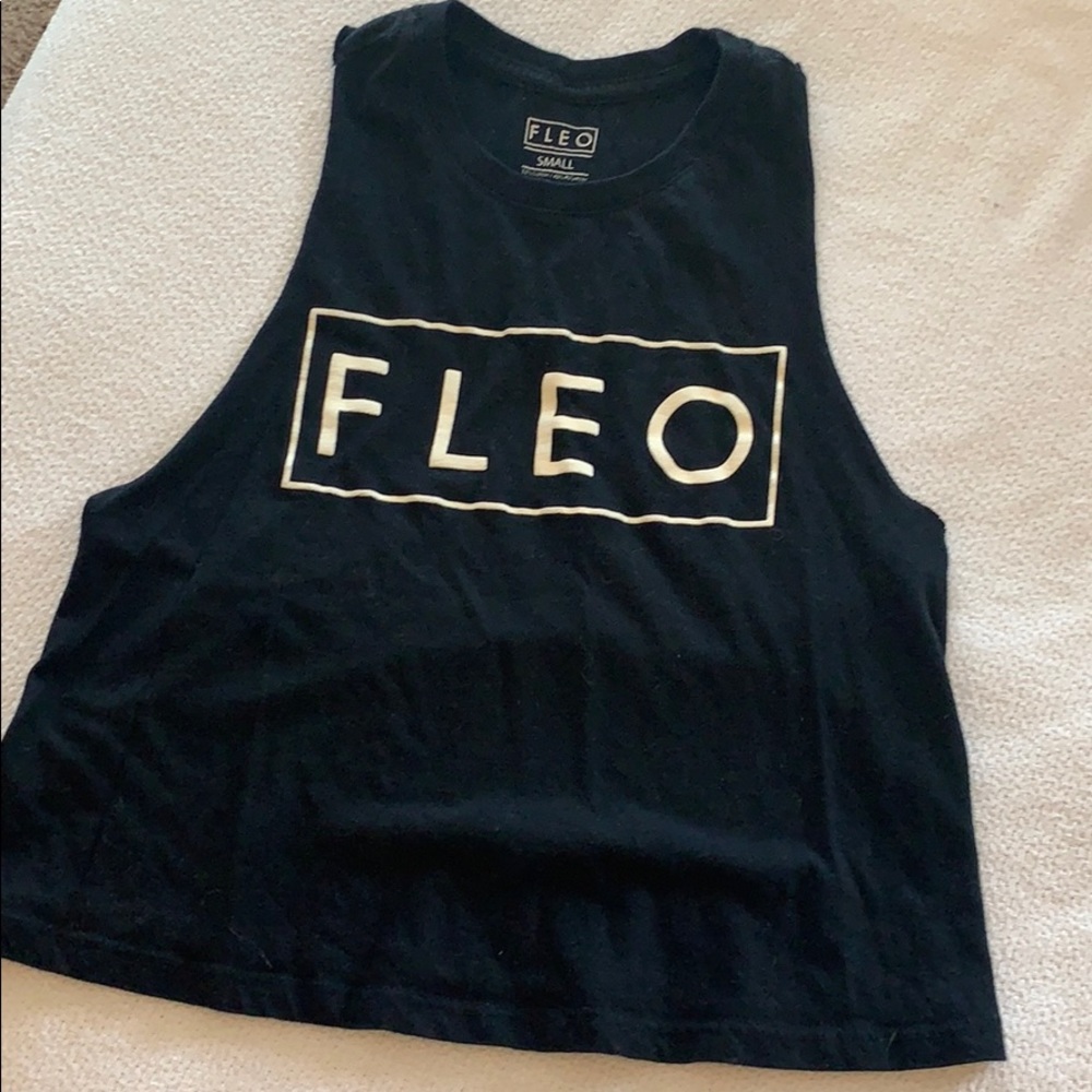 Fleo crop tank